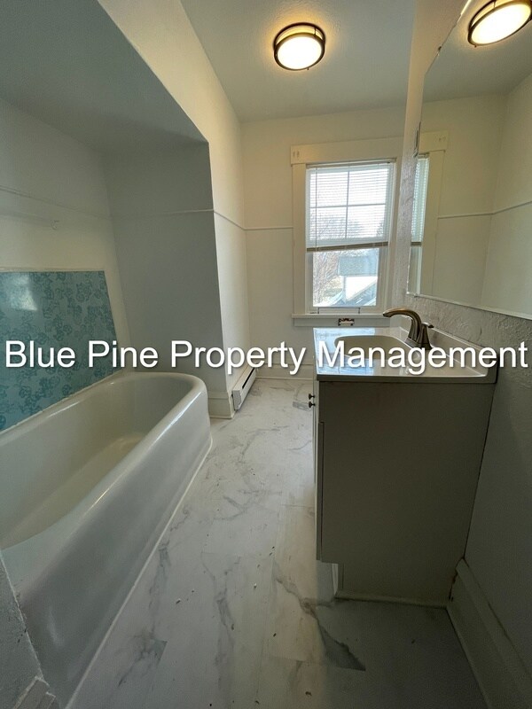 Foto del edificio - 1265 Canal Ave