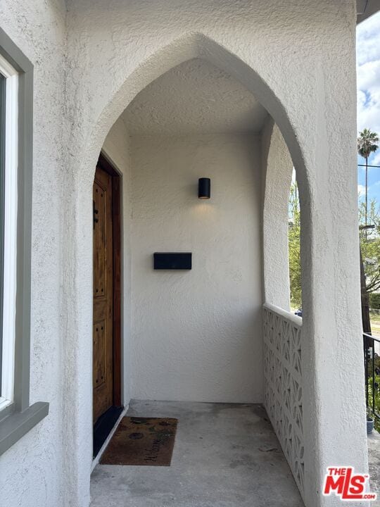 Building Photo - 4850 Floristan Ave