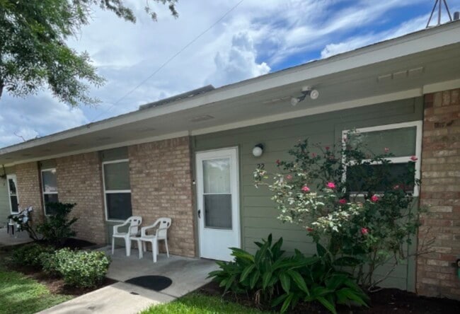 Foto del edificio - 308 N East St