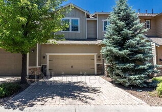 Building Photo - 3247 Merryvale Ln