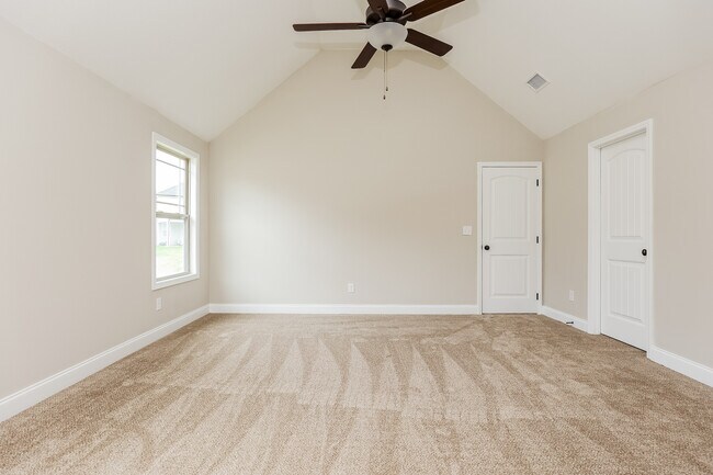 Foto del edificio - 1205 Black Oak Cir