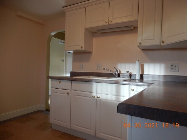 Foto del edificio - 146 Harrison Blvd