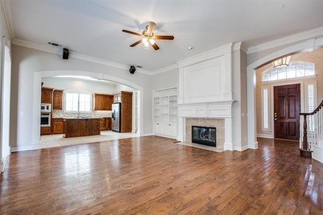 Building Photo - 8100 Davidson Dr