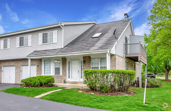 Building Photo - 3491 Willowview Ct