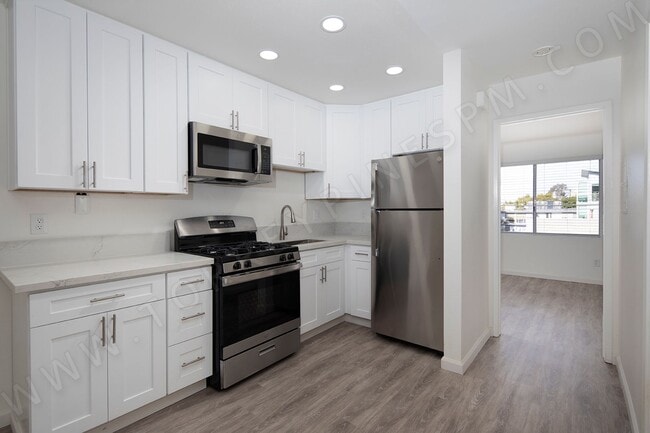 Foto del edificio - GORGEOUS 1 Br Apartment in a Great Hillcrest Location!