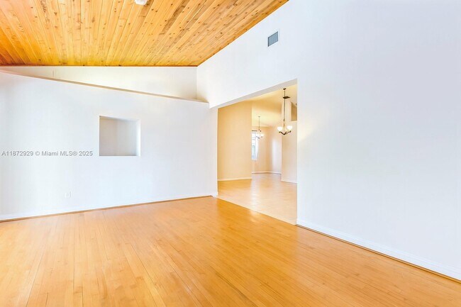 Foto del edificio - 408 SE 6th St