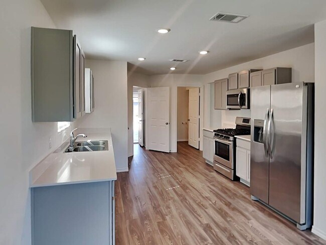 Foto del edificio - 18843 Wembley Vis Trl