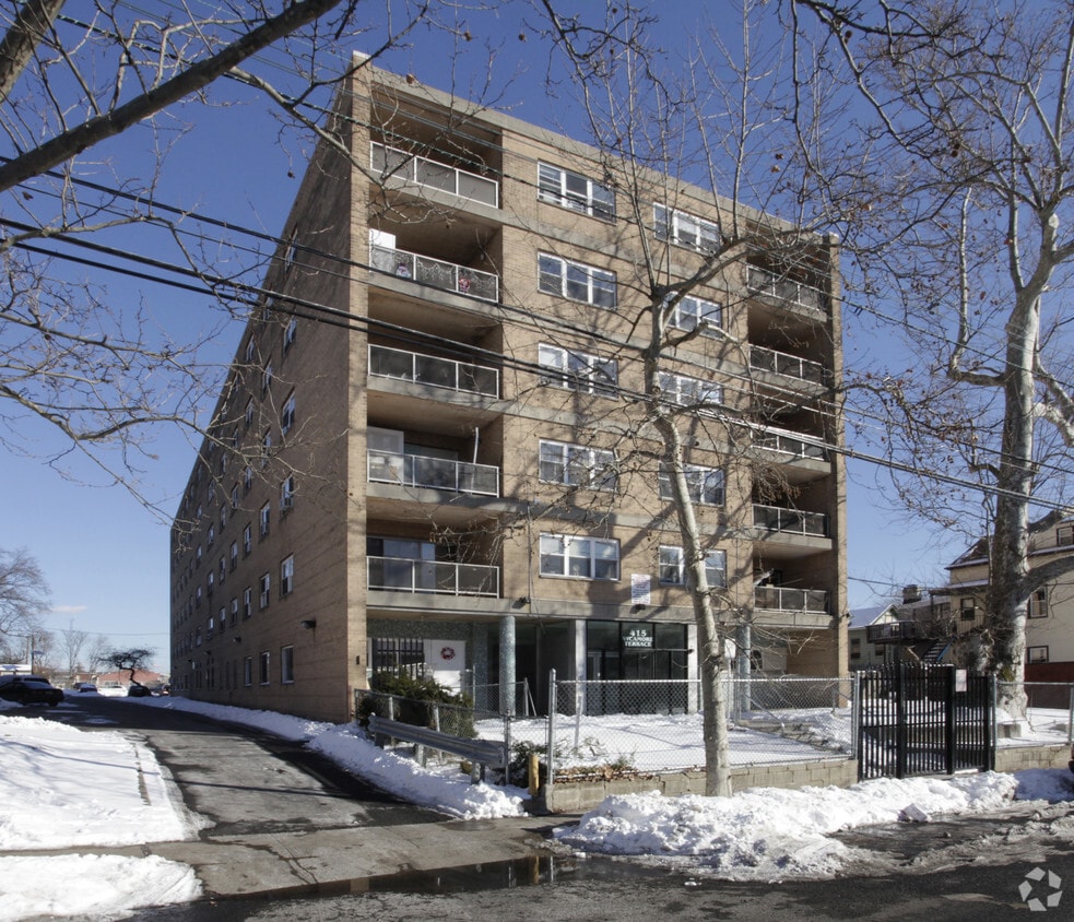 Primary Photo - Sycamore Terrace