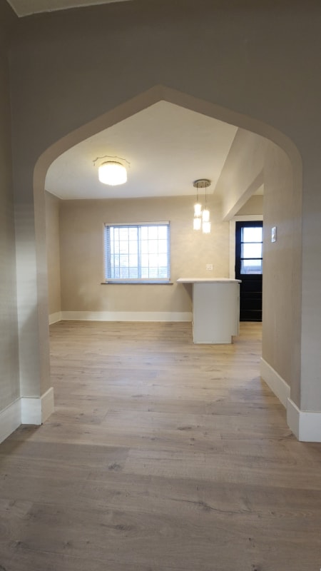 Building Photo - 4720 Donovan Ave