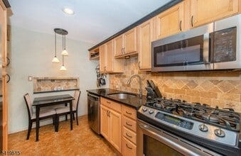 Building Photo - 2467 NJ-10