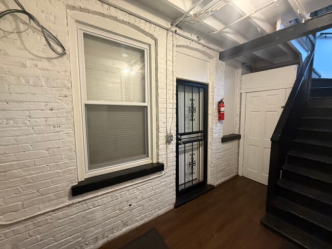 Back stairwell entrance - 2532 W Haddon Ave
