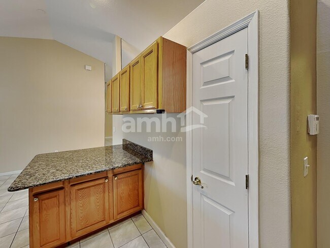 Foto del edificio - 239 Killington Way