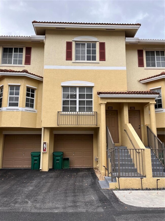 Photo - 730 NE 90th St Townhome