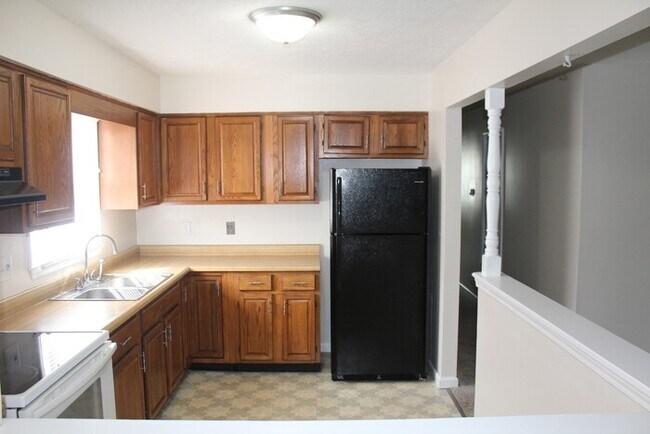 Building Photo - 2036 Country Crossing