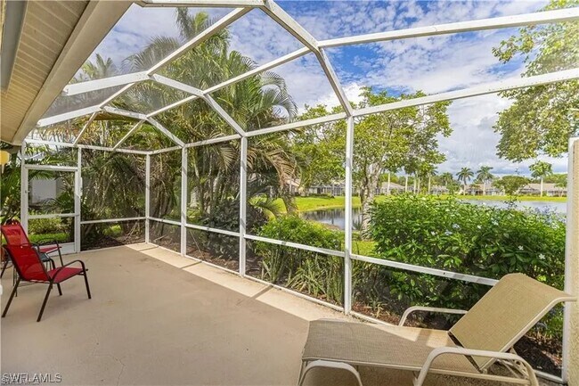 Foto del edificio - 5653 Greenwood Cir