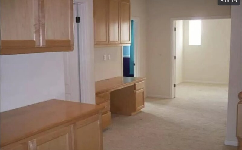 Building Photo - 2627 Presidio Dr