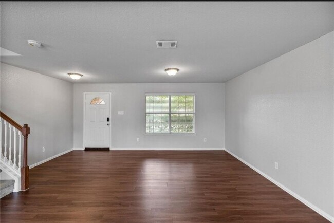 Foto del edificio - 2048 Stagecoach Trail