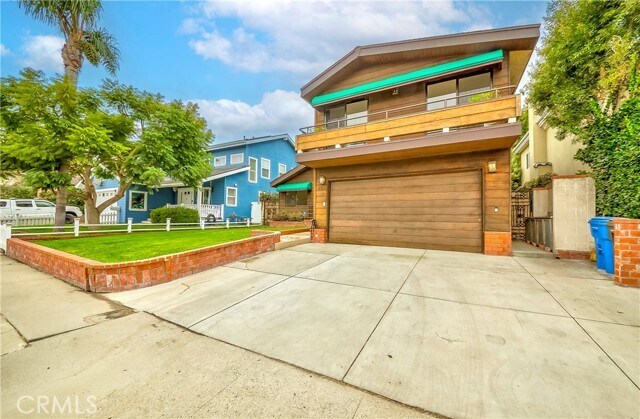 Foto del edificio - 1113 Steinhart Ave