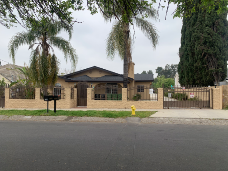 Primary Photo - 13353 Reedley St