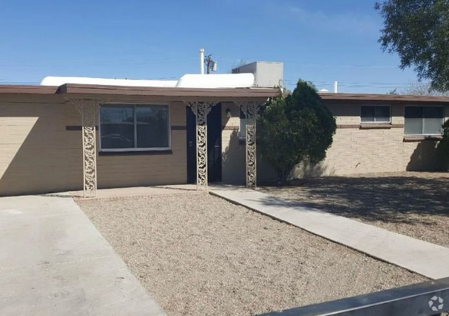 Building Photo - 5425 S Alaska Dr