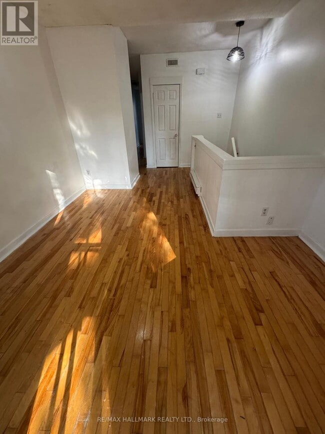 Building Photo - 57 Hiawatha Ave