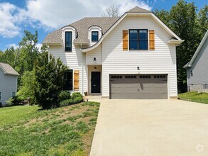 Building Photo - 1268 Easthaven Dr