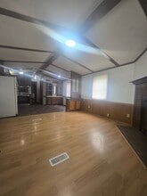 Building Photo - 108 Yorktowne Ct