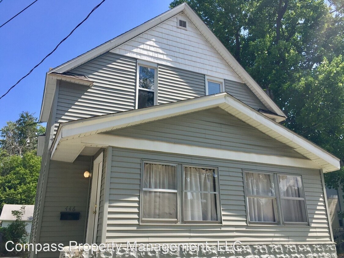 Primary Photo - 4 br, 1 bath House - 446 Barth Ave Southeast