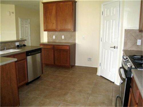 Building Photo - 3515 Bakerswood Dr