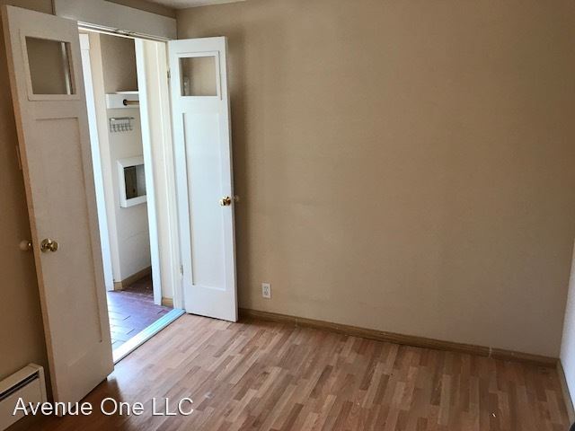 Foto del edificio - 2312 Minor Ave E