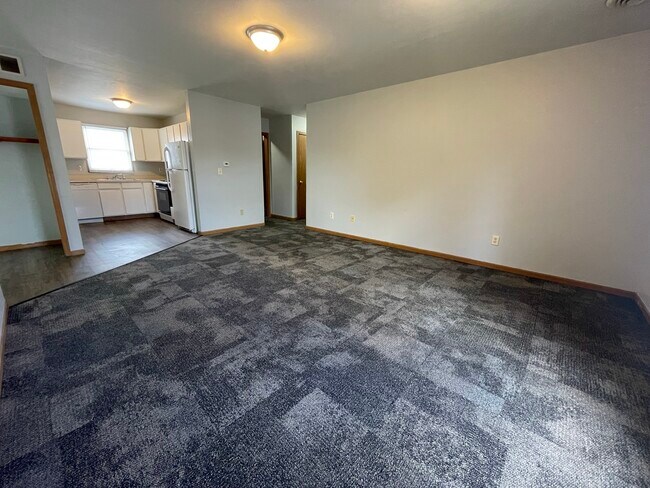 Foto del edificio - 302 Stone Creek Dr
