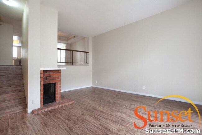 Foto del edificio - 4010 Mahaila Ave