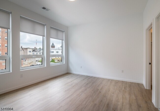 Foto del edificio - 22 Schuyler Pl