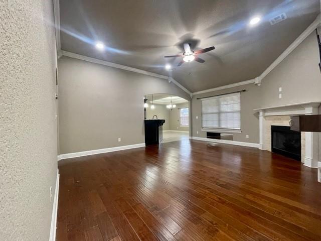 Building Photo - 3701 SW Kite Dr