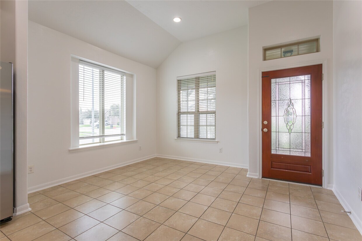 Foto principal - 3534 Goldleaf Trail Dr