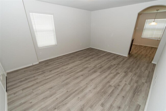 Foto del edificio - 17135 Hailey Harbor Dr