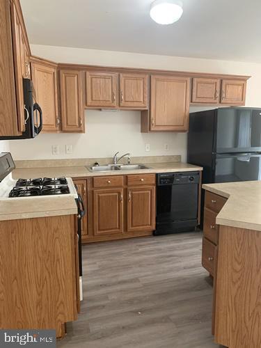 Foto del edificio - 35 Locust Run Dr