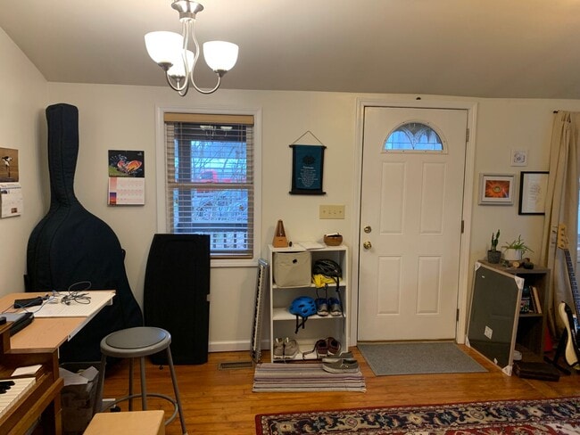 Foto del edificio - 1 bedroom, 1 bath home - Available August 2026!