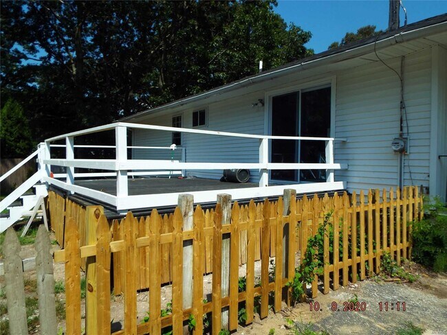 Foto del edificio - 2 Claremont Dr