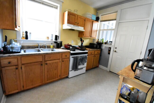 Foto del edificio - 3443 W Parker Ave