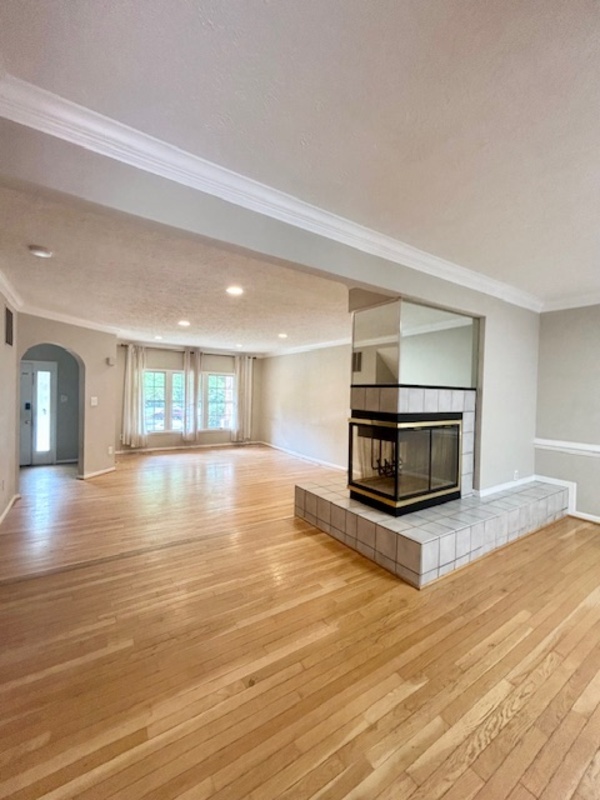Foto del edificio - 7 Willwood Ct