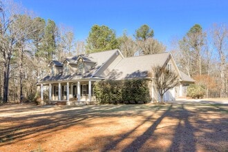 Building Photo - 1128 County Line Rd