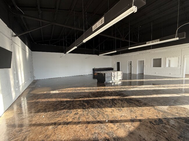 Foto del edificio - 801 Winchester Rd