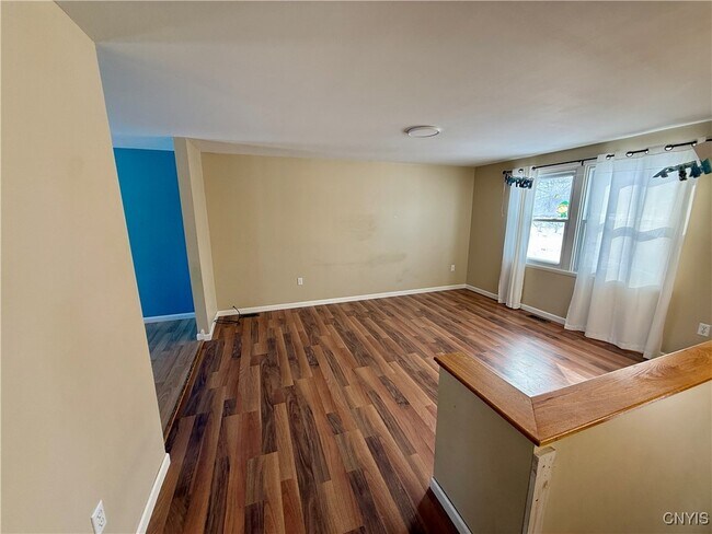 Foto del edificio - 8497 Chinkapin Cir