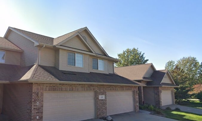 Primary Photo - 2107 Norcor Ave