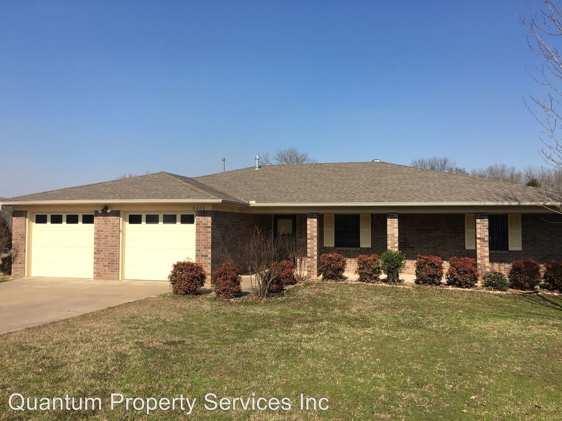 Primary Photo - 3 br, 2 bath House - 9405 IVORY CIRCLE