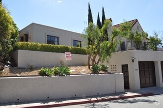 Building Photo - 4271 Aloha Pl