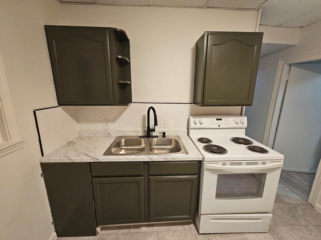 Foto principal - 738 Prospect Ave