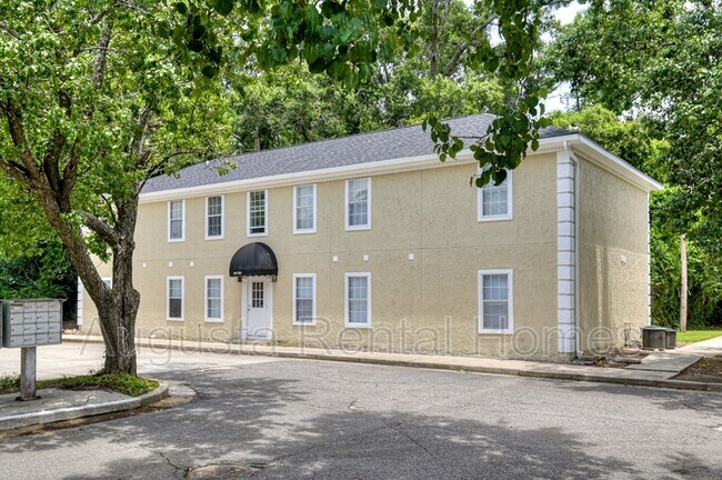 Building Photo - 940 Stevens Creek Rd