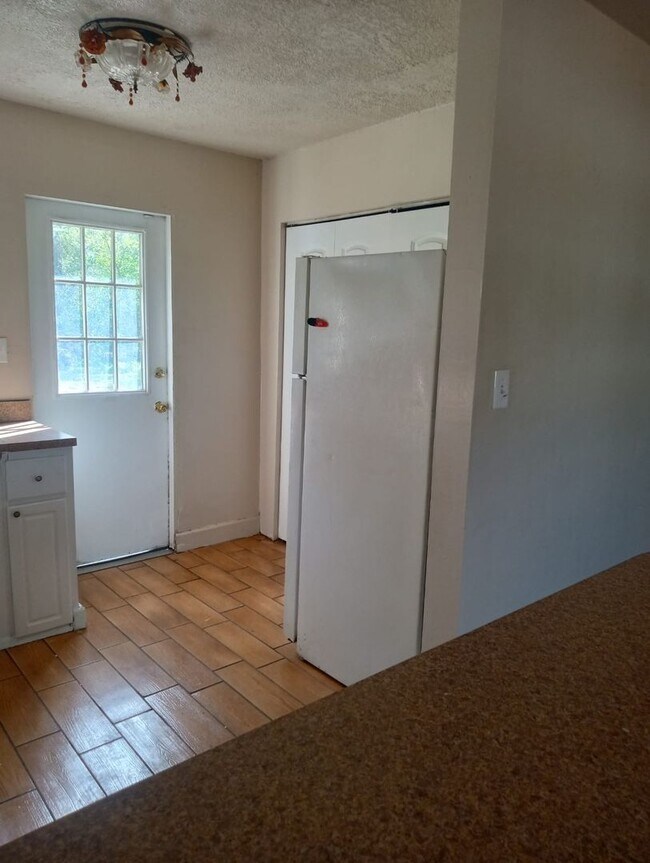 Foto del edificio - 220 6th Jpv St